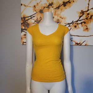 Aeropostale yellow vneck t shirt